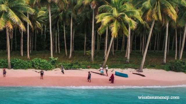 10 Wisata Pantai Terindah di Kendari Sulawesi Tenggara